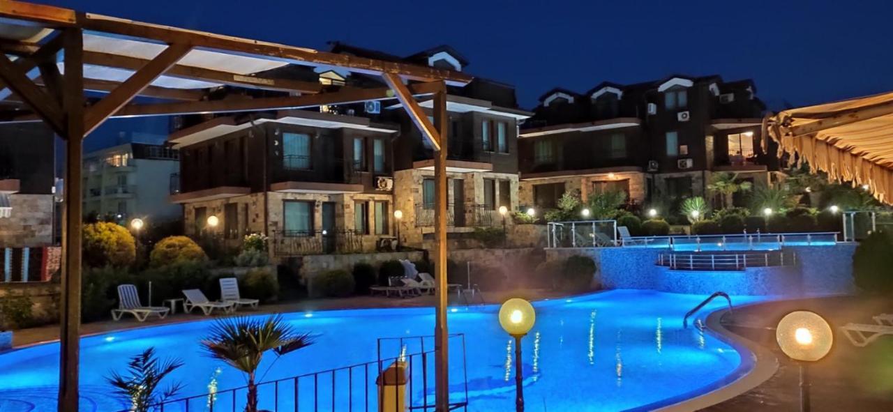 Лилия Apartment Sozopol Bagian luar foto