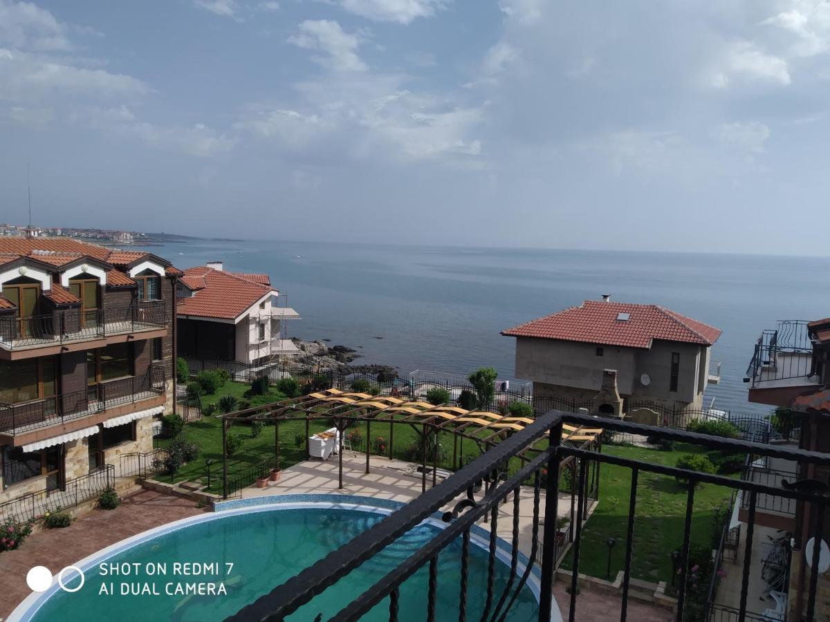 Лилия Apartment Sozopol Bagian luar foto